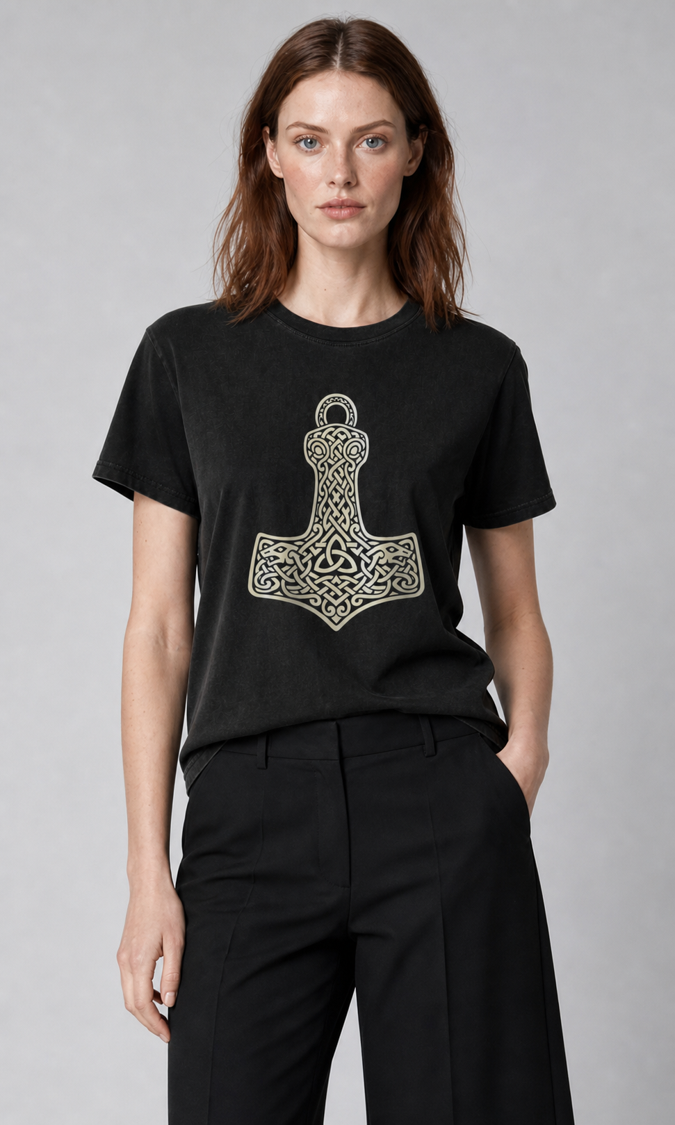 Hammer, Cast Small washed tee