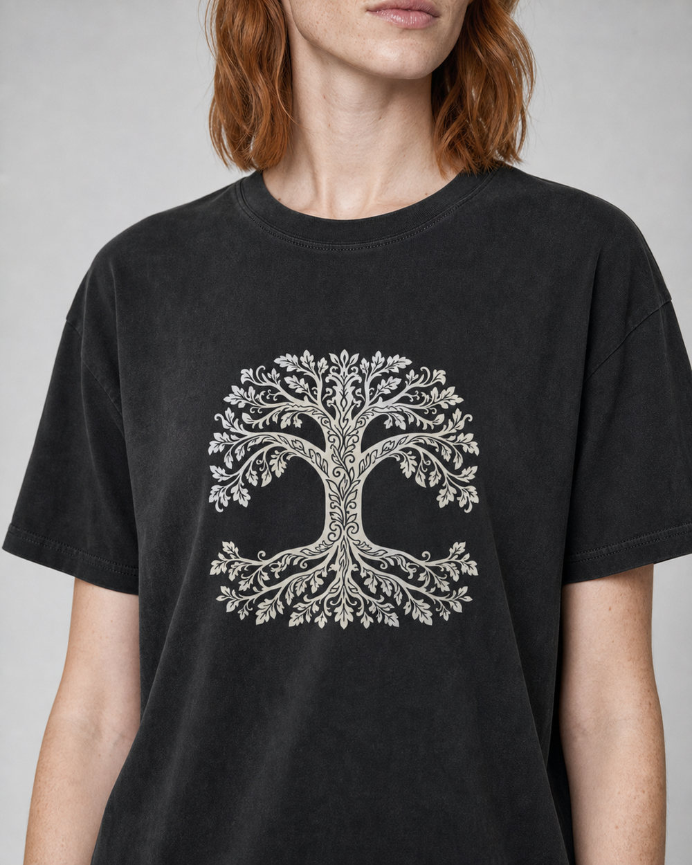 Nine Worlds, One Tree washed tee